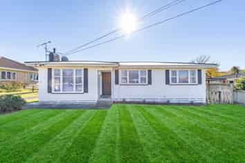 16 Verel Street, Fairfield