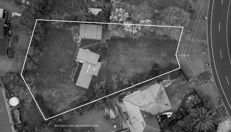 1364 Whangaparaoa Road, Army Bay