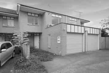 5/17 Charlenne Close, Ranui