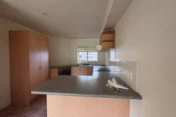 5/17 Charlenne Close, Ranui