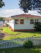Mortgagee auction - 97 Gloria Avenue, Te Atatu Peninsula, Te Atatu Peninsula, Waitakere City image 3