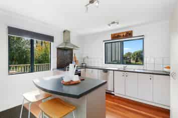 3 Taita Drive, Boulcott