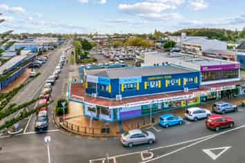 High-Yield Corner Site Investment