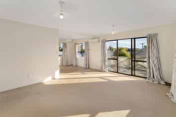 17A Tahunanui Drive, TAHUNANUI