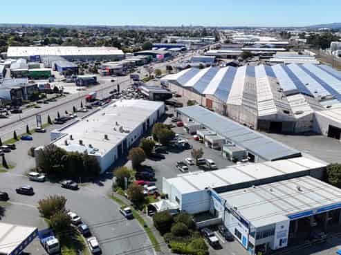 Practical & Well-Priced Industrial Premises