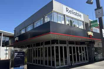 High-Exposure Corner Office - New Lynn