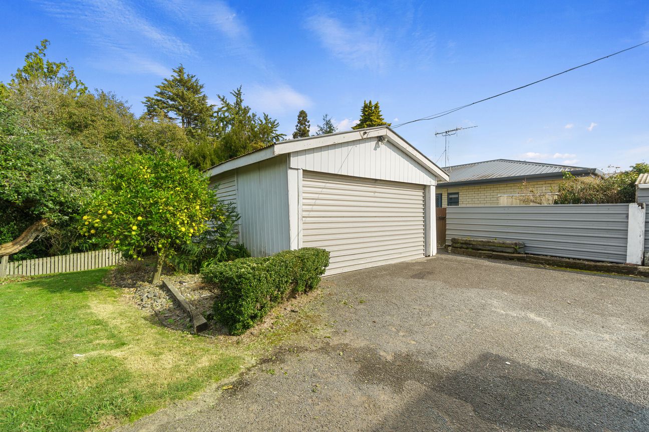 A home close to town - Aanzicht 4
