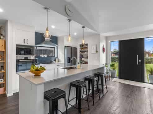 413 Warburton Crescent, Te Awamutu