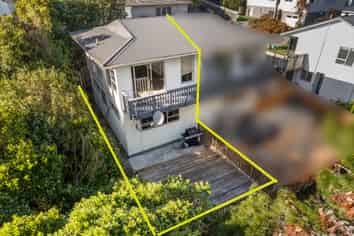 6 Cyril Way, Paparangi