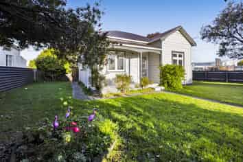 2 Tawhiti Road, Hawera