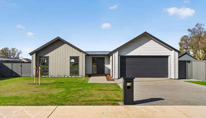 18 Sir Bob Charles Drive, Masterton