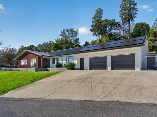 9 Opaki Meadows Lane, Masterton
