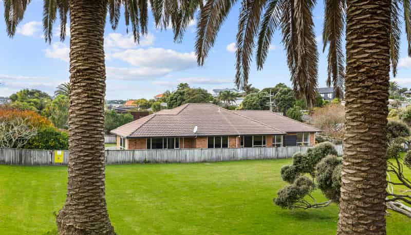 1 Tahuna Avenue, Raglan