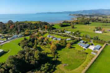 177 Patons Rock Road, Patons Rock