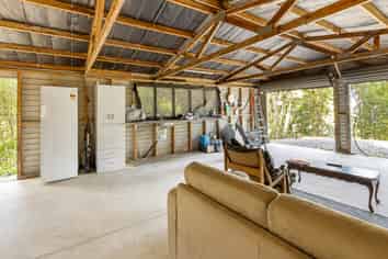 39 Otuturu Crescent, Thames