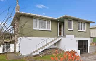 71 Meadowbank Crescent, Fordlands
