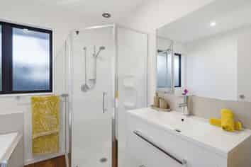 357 Estuary Road, South New Brighton