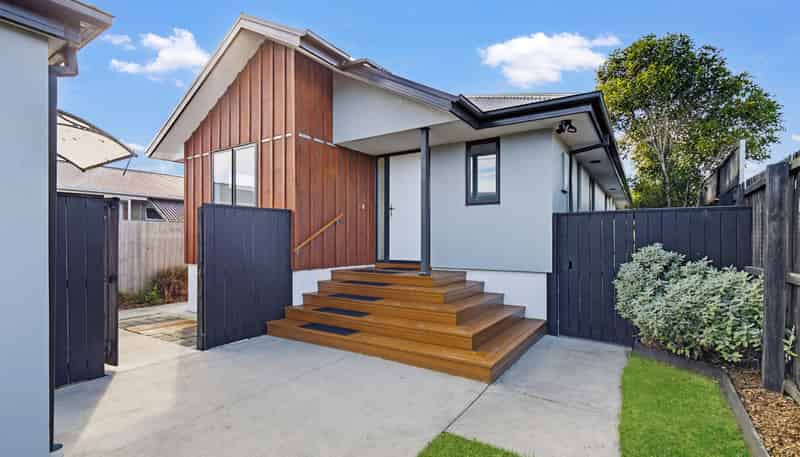 357 Estuary Road, South New Brighton