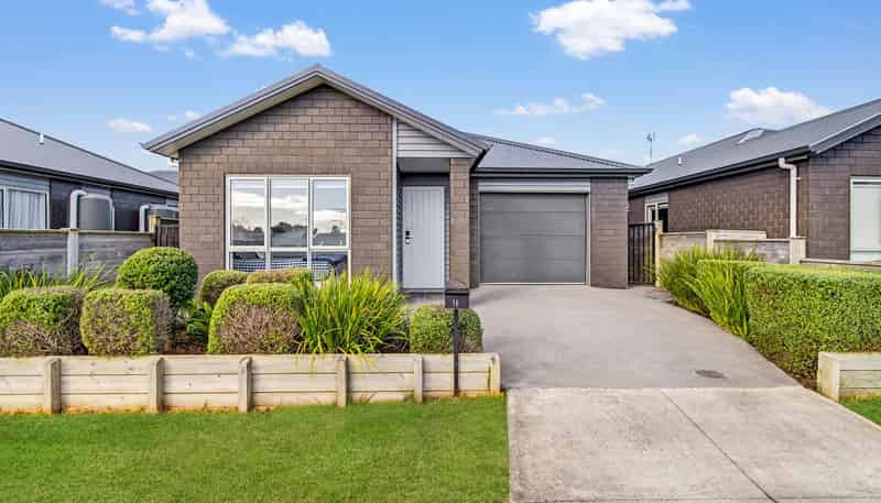 16 Domain Street, Waiuku