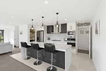 23 Whitehorn Drive, Lincoln