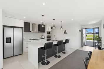 23 Whitehorn Drive, Lincoln