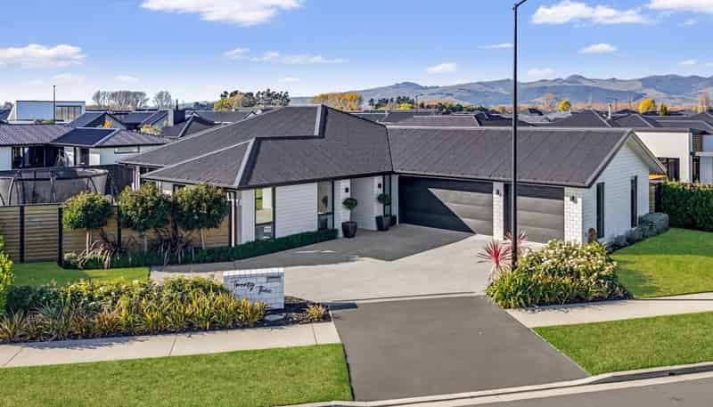 23 Whitehorn Drive, Lincoln