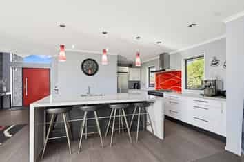 13 Raymond Place, West Melton