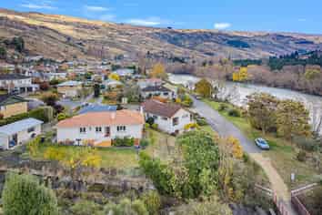 4 Tweed Street, Roxburgh