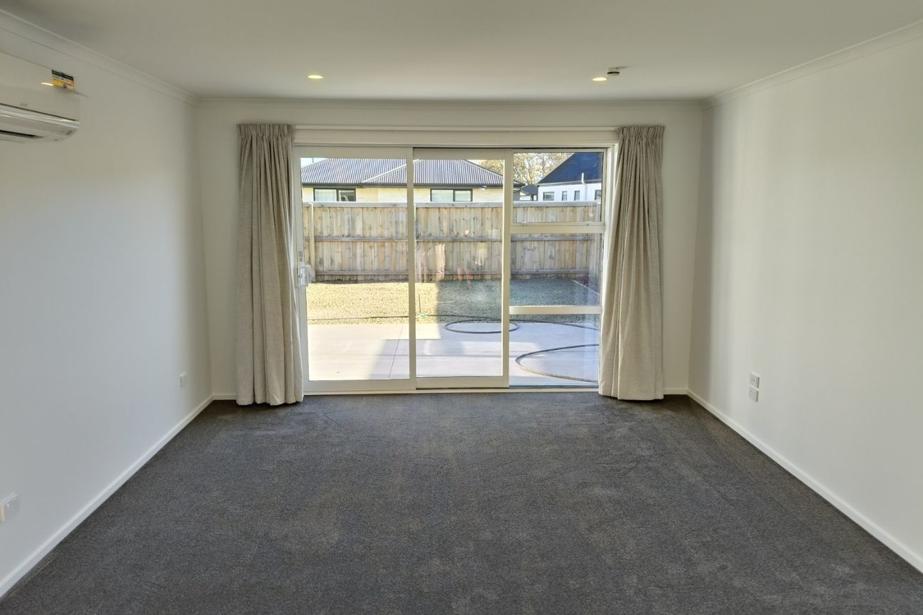 Brand New Family Home – pohled 5
