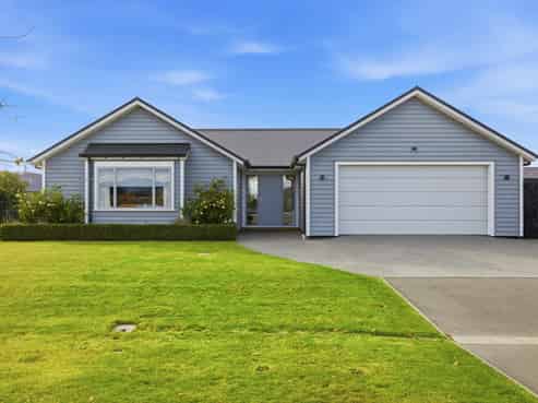 12 Claremont Crescent, Amberley