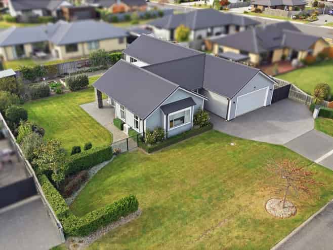 12 Claremont Crescent, Amberley
