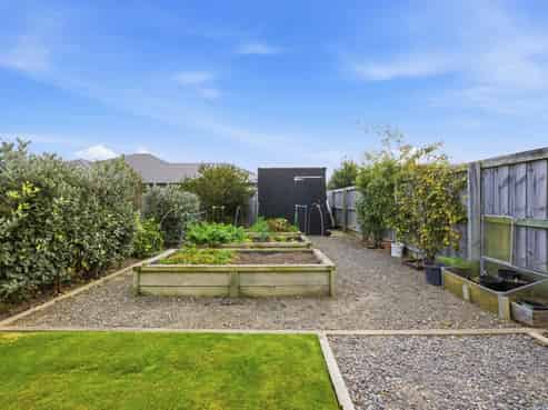 12 Claremont Crescent, Amberley