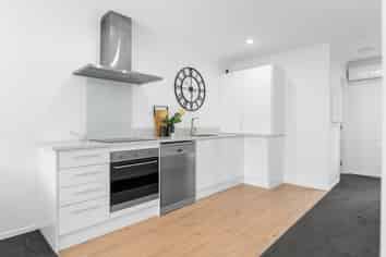 7/1 Vialou Street, Hamilton Central