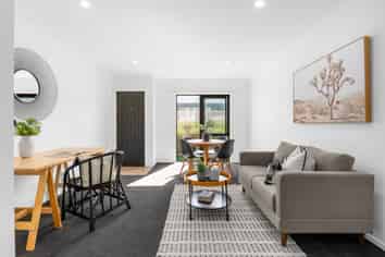 7/1 Vialou Street, Hamilton Central