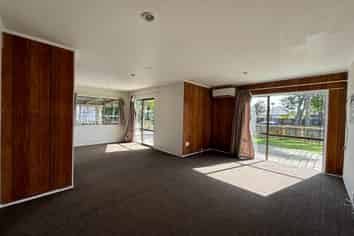 67A Bairds Road, Otara