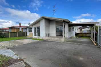 67A Bairds Road, Otara