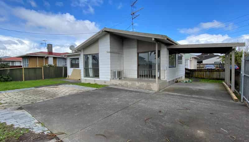 67A Bairds Road, Otara