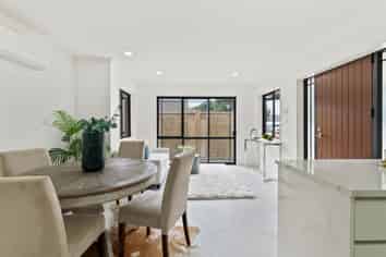Auckland - Address withheld