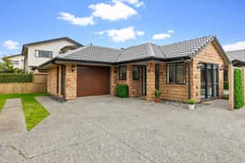 Auckland - Address withheld