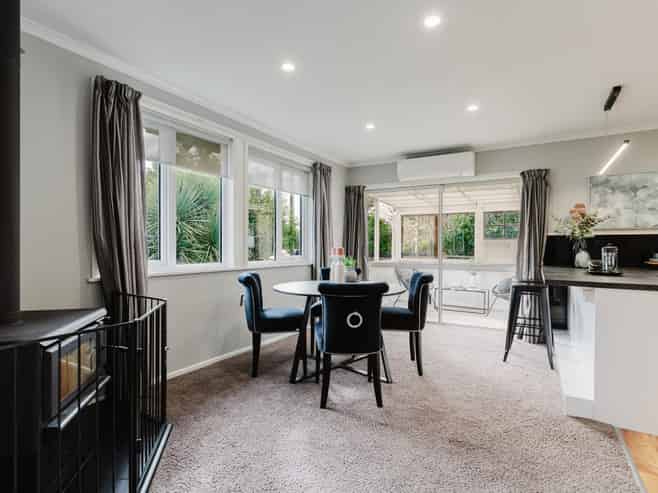 21 Augustus Street, Carterton