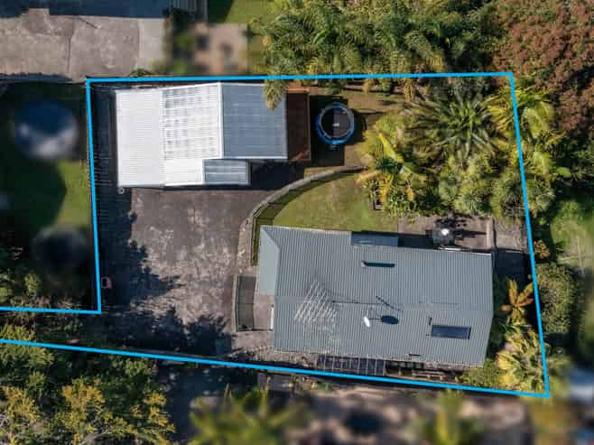 2/74 Glamorgan Drive, Torbay