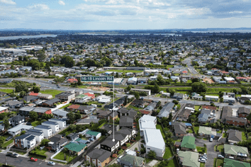 7/16-18 Lincoln Road, Manurewa East