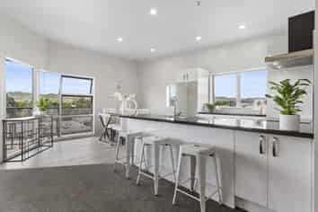 4/66 Glenmall Place, Glen Eden