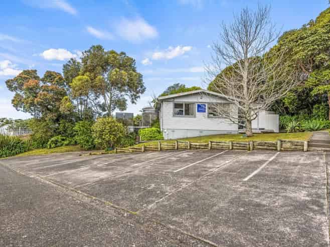 32 Waiora Road, Stanmore Bay