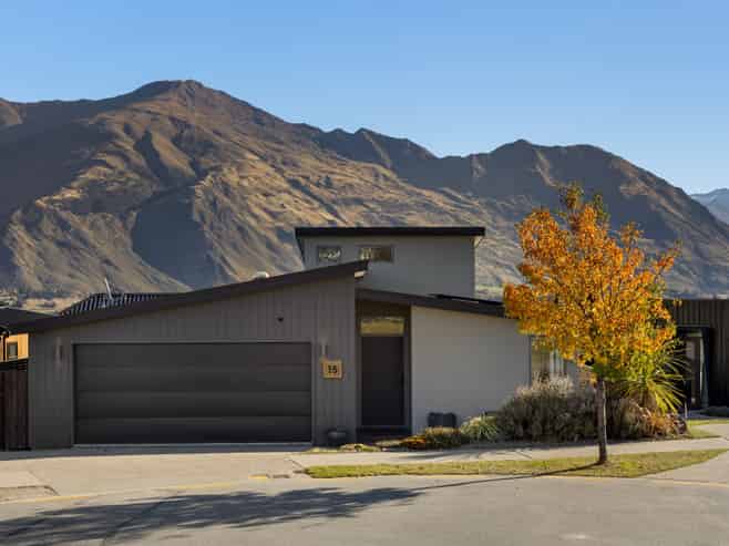 15 Landsborough Lane, Wanaka