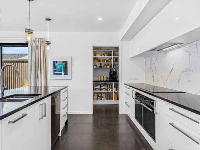 29 Braeburn Crescent, Swannanoa