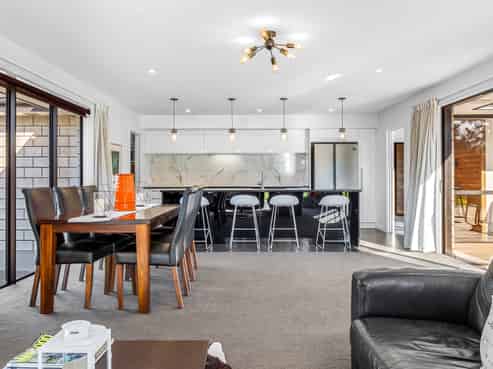 29 Braeburn Crescent, Swannanoa