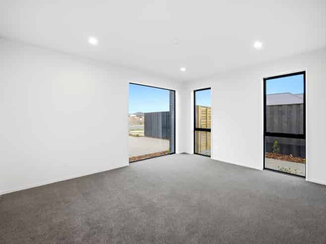18 Greenslade Drive, Lincoln