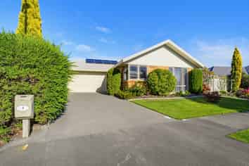 4 Brooklyn Heights Drive, Kelvin Grove