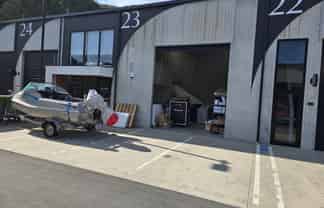 Modern Gracefield Industrial Unit 